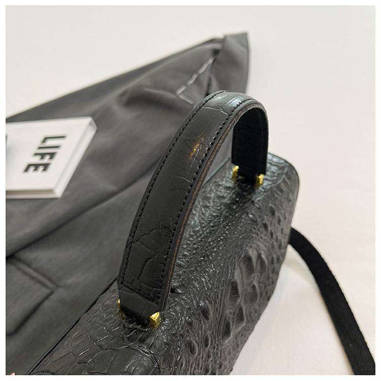 Luxurious handbag