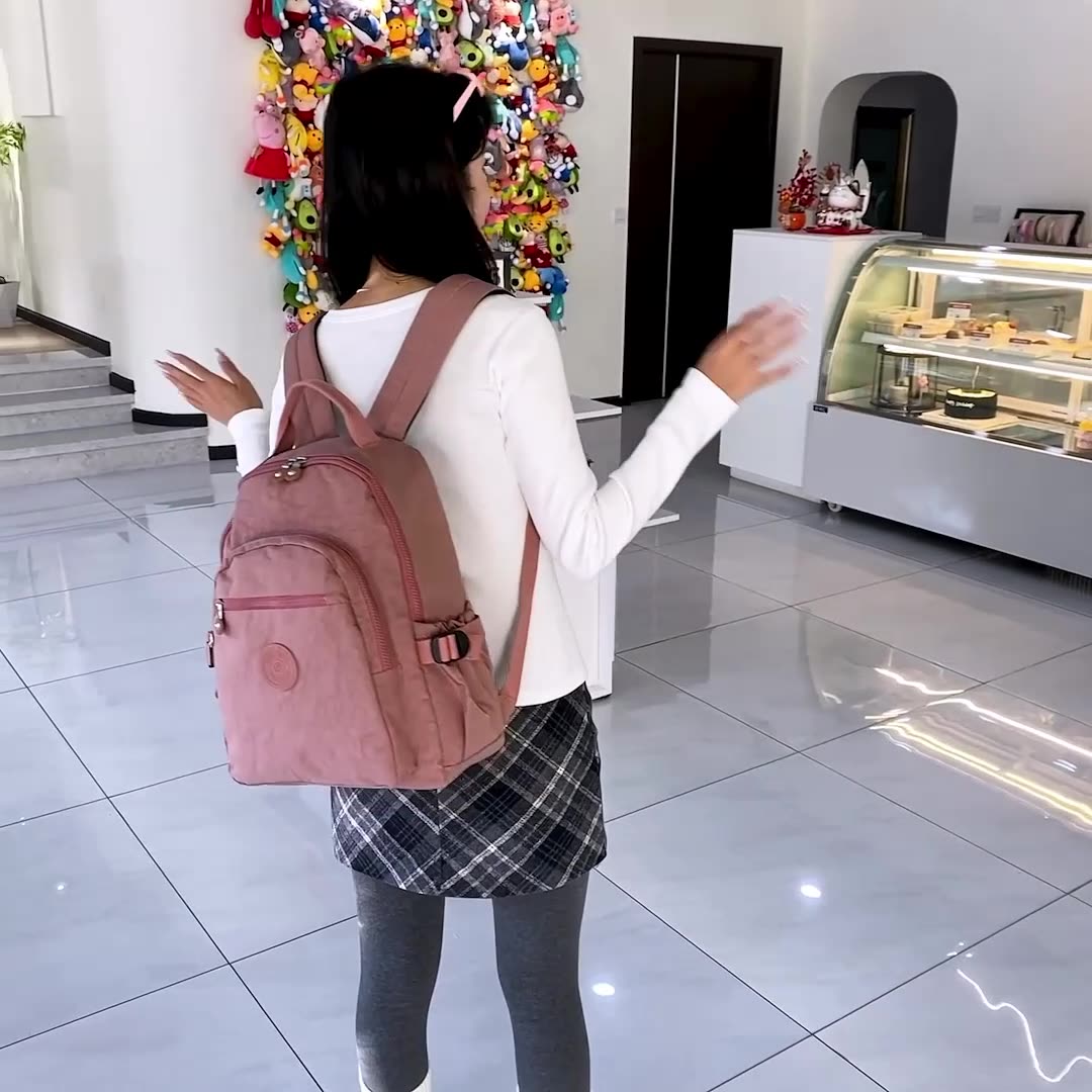 Large-capacity pink backpack